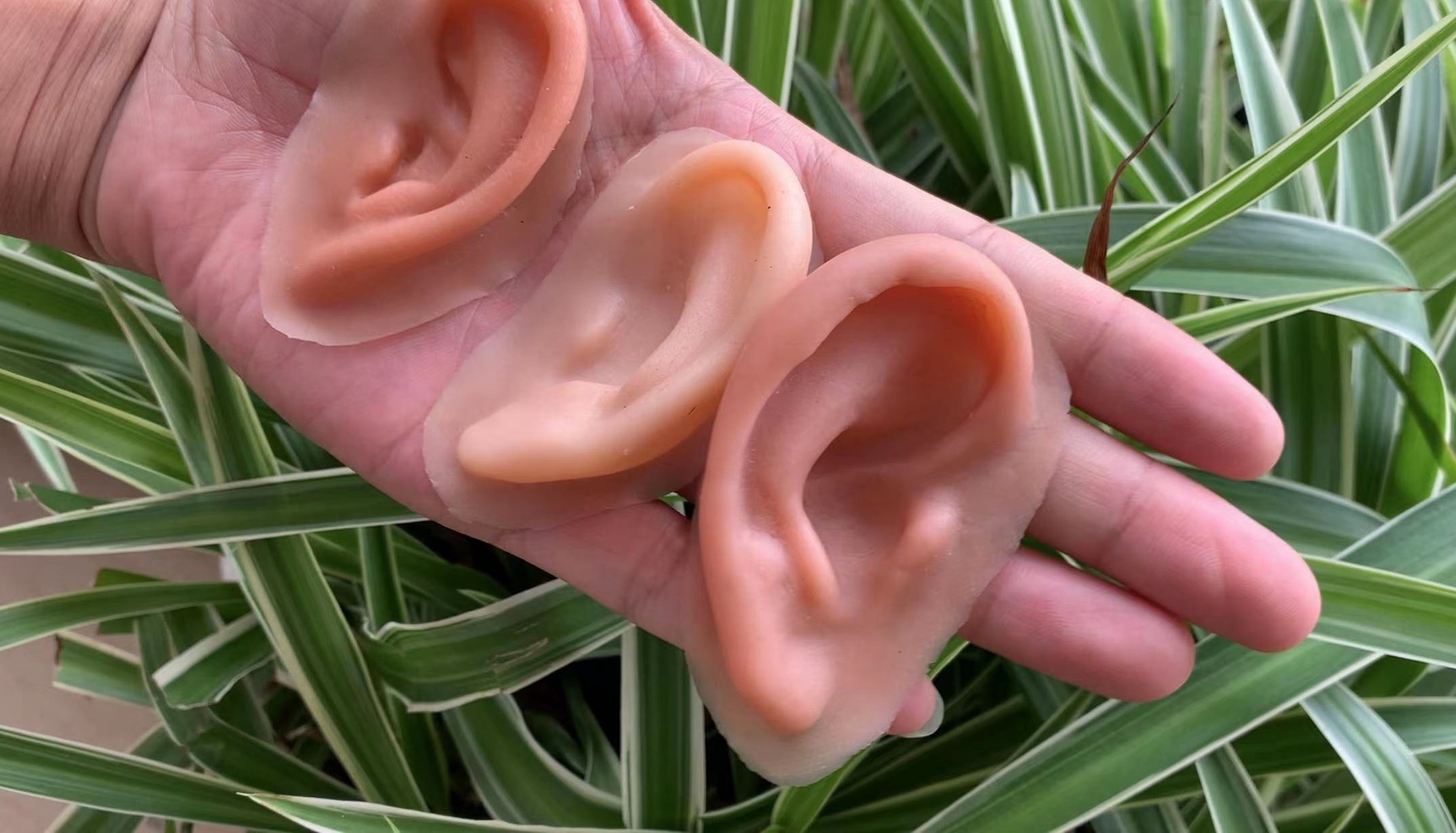 人體硅膠原料什么硬度比較好？